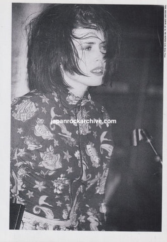 Curve 1992/05 Japanese music press cutting clipping - photo pinup - toni halliday