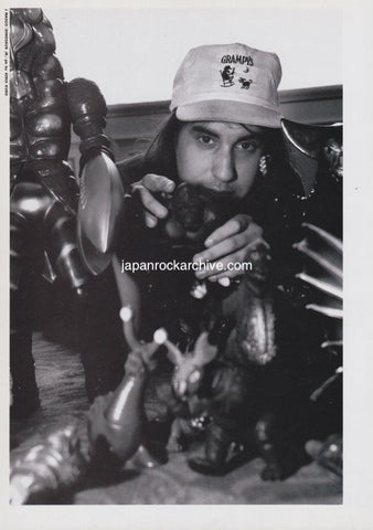J Macis 1991/06 Japanese music press cutting clipping - photo pinup - dinosaur jr.